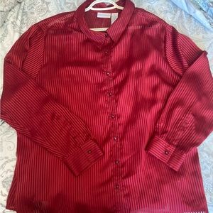 Jaclyn Smith red dress shirt